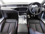 新型の車種から、お求めやすいモデルまで幅広く取り扱っております。