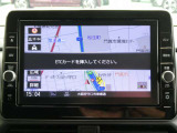9インチの大画面で、見やすく使いやすく機能も充実♪日産純正メモリーナビ(MM321D-Le)が付いてます!多彩なAVソースも魅力です♪お手持ちのスマホの音楽も楽しめるBluetoothオーディオにも対応!