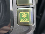 ワンタッチで省燃費走行をサポートするECONスイッチを装備。