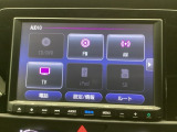 ドライブの必需品。見やすい・使いやすいメモリーナビを搭載。
