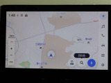 純正ナビを装備。タッチパネル式で使いやすく、お出かけもラクラクです。