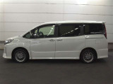 ノア 1.8 ハイブリッド Si W×B II 