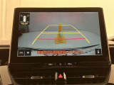 いまや必須装備「ナビゲーション」搭載!知らない場所に、スイスイッとドライブ。なんて便利な機能でしょうか?もう、これなしではハンドルを握れませんね!でも、運転中の操作は危険ですのでご注意ですね♪