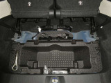 【車載工具】タイヤ交換には必需品ですね!万が一に役立つ工具です。緊急時に備え、使い方をしっかり覚えておきましょう。