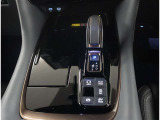 お車の取扱説明書・メンテナンスノート(記録簿)もございます。トヨタのディーラーで安心を買って下さい。当社は無理な勧誘は致しません。まずはお客様からのお問い合わせを心よりお待ちしております。