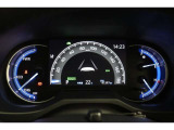 マルチインフォメーションディスプレイ付きのメーターです!エコ運転へ導く多彩な情報を表示してくれます。