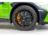 ウラカンステラート (LDF) 4WD 
