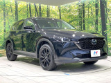 高透明度のガラス皮膜で撥水はもちろん、上質なツヤ・光沢を実現。紫外線や酸性雨から大切な愛車を保護し、色あせ・劣化を防止。「弾スプラッシュコート」、「弾プリミッサコート」からお選びいただけます。