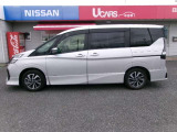 内外装およびエンジンル-ムなど専用クリ-ニング致します。車両クリ-ニングのプロが施工致しますので!高品質な1台に蘇りますよ♪(全在庫無料施工)