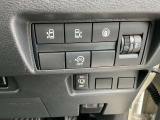 各種スイッチがまとまって付いてます。