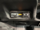 いまや快適なカーライフに欠かせないETCが付いています。