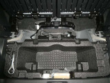 【車載工具】タイヤ交換には必需品ですね!万が一に役立つ工具です。緊急時に備え、使い方をしっかり覚えておきましょう。