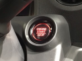 ワンプッシュでエンジンのスタート、ストップが出来て便利です。