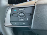 「日産プロパイロット」 高速道路の単調な渋滞走行と長時間の巡航走行で、アクセル、ブレーキ、ハンドルの操作をクルマがアシスト。快適な高速ドライブが楽しめます。