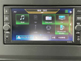 様々なオーディオソースがございます。運転中に好きな音楽を聴くことが可能です。