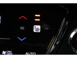 シートヒーター装備付き車!!座席に埋め込まれた電熱線によりシートを暖めることが出来る装備で、温められたシートは、寒い冬には最適です!!