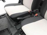 当社は購入後のアフターケアを大切にしております。納車後、1ヶ月無料点検、半年ごとにあんしん点検、12ヶ月法定点検の誘致をします。また車検までの点検をセットにした『ワンダフルパスポート』を販売中です。