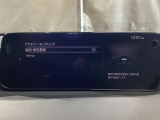 ドライバーモニタリングは、運転者の疲労や眠気を検知し、休憩を促すシステムです。カメラで顔の各部位の変化を検出し、疲労や眠気を推定してディスプレイの表示および警報チャイムで休憩を促します。