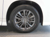 R8年式夏タイヤ205/60R16ダンロップ製です。