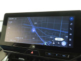 メーカー装着の12.3インチディスプレイオーディオを装備しております。