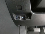 ETC車載器付きです。高速道路の料金所もスムーズに通過できます。※セットアップ費用は別途必要です。