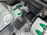 シフトレバーも握りやすく操作面も良好!