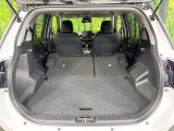後席を格納すると、これだけの広さが!シーンに合わせたシートアレンジで、大きな荷物も積むことが出来ます♪