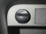 ネッツトヨタ静浜は&rdquo;キレイ&rdquo;にこだわっています。特設サービス工場で、新しく生まれ変わった車!内装・外装の徹底的な掃除、シートを外してニオイの元まで消臭・除菌、見えにくいエンジンルーム内もキレイ!