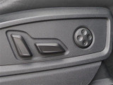 Q5 40 TDI クワトロ Sライン ディーゼル 4WD 4WD ワンオーナー