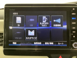 ドライブの必需品。見やすい・使いやすいメモリーナビを搭載。