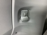 ご契約の流れは、当店のスタッフがわかりやすく説明いたしますのでお気軽にお声かけください!