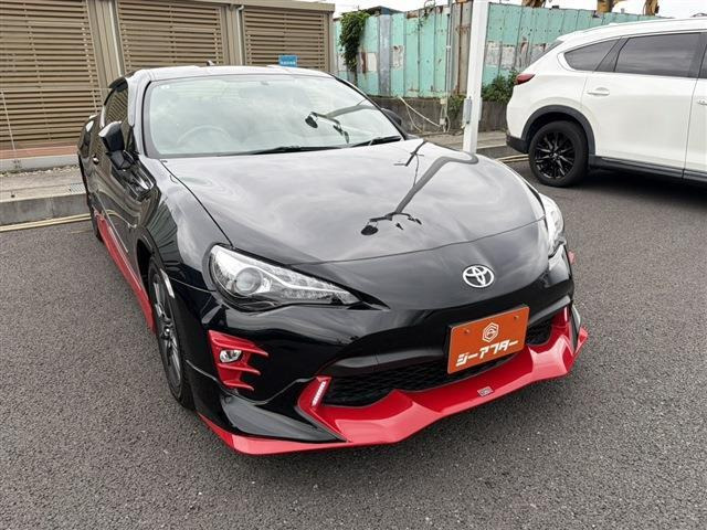 86 2.0 G 禁煙車 TRDフルエアロ 純正ナビ