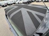 こちらのお車はMINI NEXT鶴ヶ島に展示中です。☆お問合せをお待ちしてます!