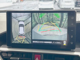 【パノラミックビューモニター】専用のカメラにより、上から見下ろしたような視点で360度クルマの周囲を確認することができます☆死角部分も確認しやすく、狭い場所での切り返しや駐車もスムーズに行えます。