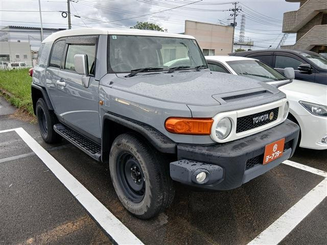 トヨタ FJクルーザー 