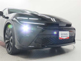高輝度で点灯速度が速く、しかも消費電力の少ないLEDヘッドライトが装備されています!LEDの明るい光が走行中の視界の確保をサポートして、夜のドライブがより楽しく安全に運転できます♪