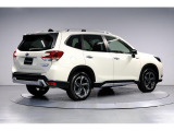 フォレスター 2.0 アドバンス 4WD 