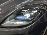 標準装備のLEDマトリックスヘッドライト/PDLS Plus