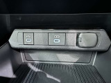 シガーソケット用の充電器が使用可能です!