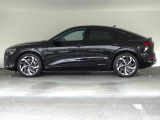 Q8スポーツバック e-tron 55 クワトロ Sライン 4WD 