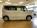■□■□■ 在庫車のほとんどは、オートオークションもしくはディーラーさんから購入したものなので、品質も保証されています!!  ■□■□■