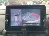 空から見下ろしているような視点で周囲を確認できるアラウンドビューモニター。駐車時にとても便利です。