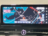 12.3インチワイドディスプレイを採用。情報を同時に表示できる3分割画面も可能。NissanConnect サービスの多様なコンテンツで、セレナと過ごす毎日に驚きと発見を提供します!