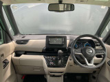 フロントガラスが大きいので、広い視界でとても運転しやすいお車です(*'&omega;'*)
