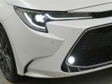 LEDヘッドライトです。デザイン性がよくとても明るいので、夜間の走行や悪天候でも安心です。しかも長寿命!