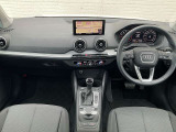 Q2 35 TFSI アドバンスド 