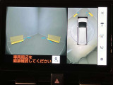 車両の周囲が見える全周囲カメラを装着♪