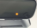 納車前にご案内しますボディーコーティングを施工する事をお勧めします。理由1納車時ピカピカ、2洗車も楽々だし雨で多少の汚れも無くなります、3運転してて気持ちがよいetc.
