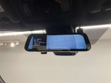 納車前の点検整備はエンジンオイル&オイルフィルター・ワイパーゴムは無条件交換します。また消耗が著しく激しい部品や保安基準に適合しない箇所については、修理・交換等を行い良好な状態で納車致します。