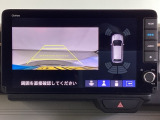 便利な3ビュー切り替え、ガイド線表示付きのバックカメラです。後退時、後方の視界をサポートします